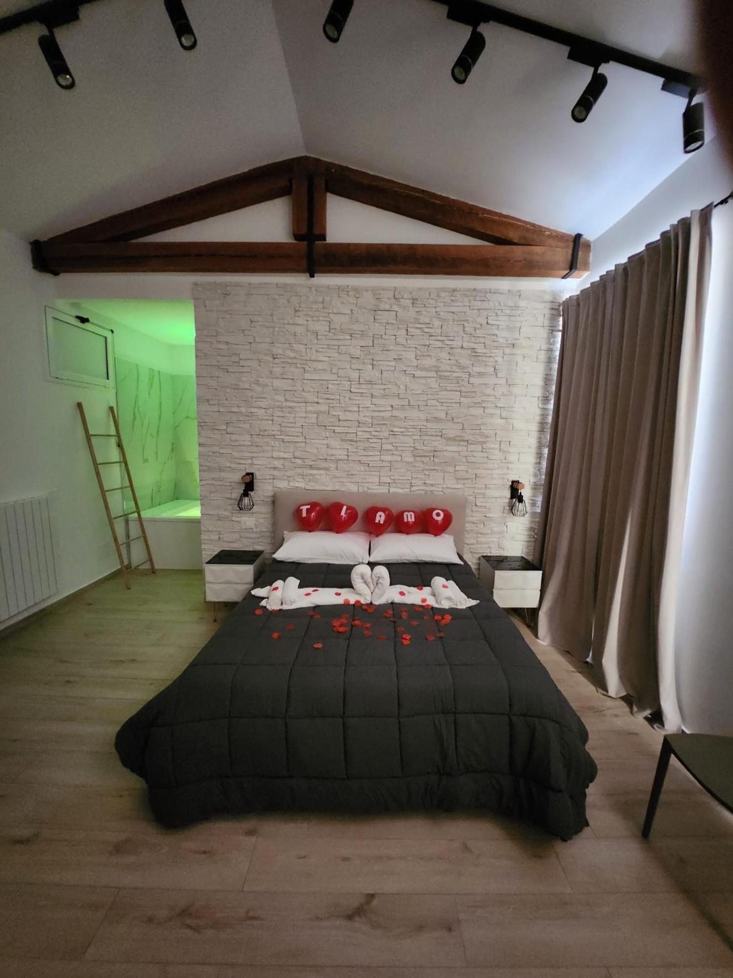 Mangano Suites Palermo Esterno foto